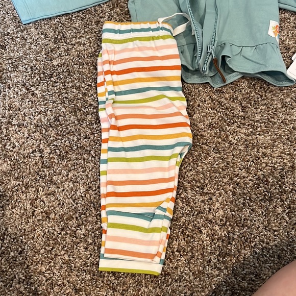 Mac and moon - Picture 3 of 4